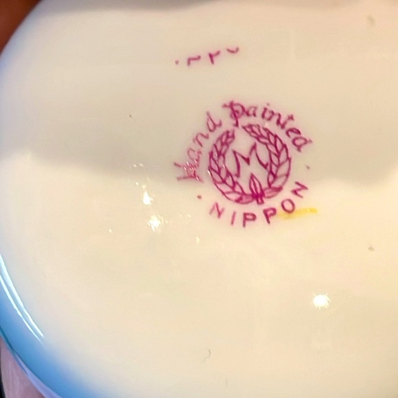 🎩NIPPON🎩PORCELAIN LADDLE W/FLORAL DESIGN & ORNATE GOLD TIPPED HANDLE VINTAGE - Picture 3 of 6